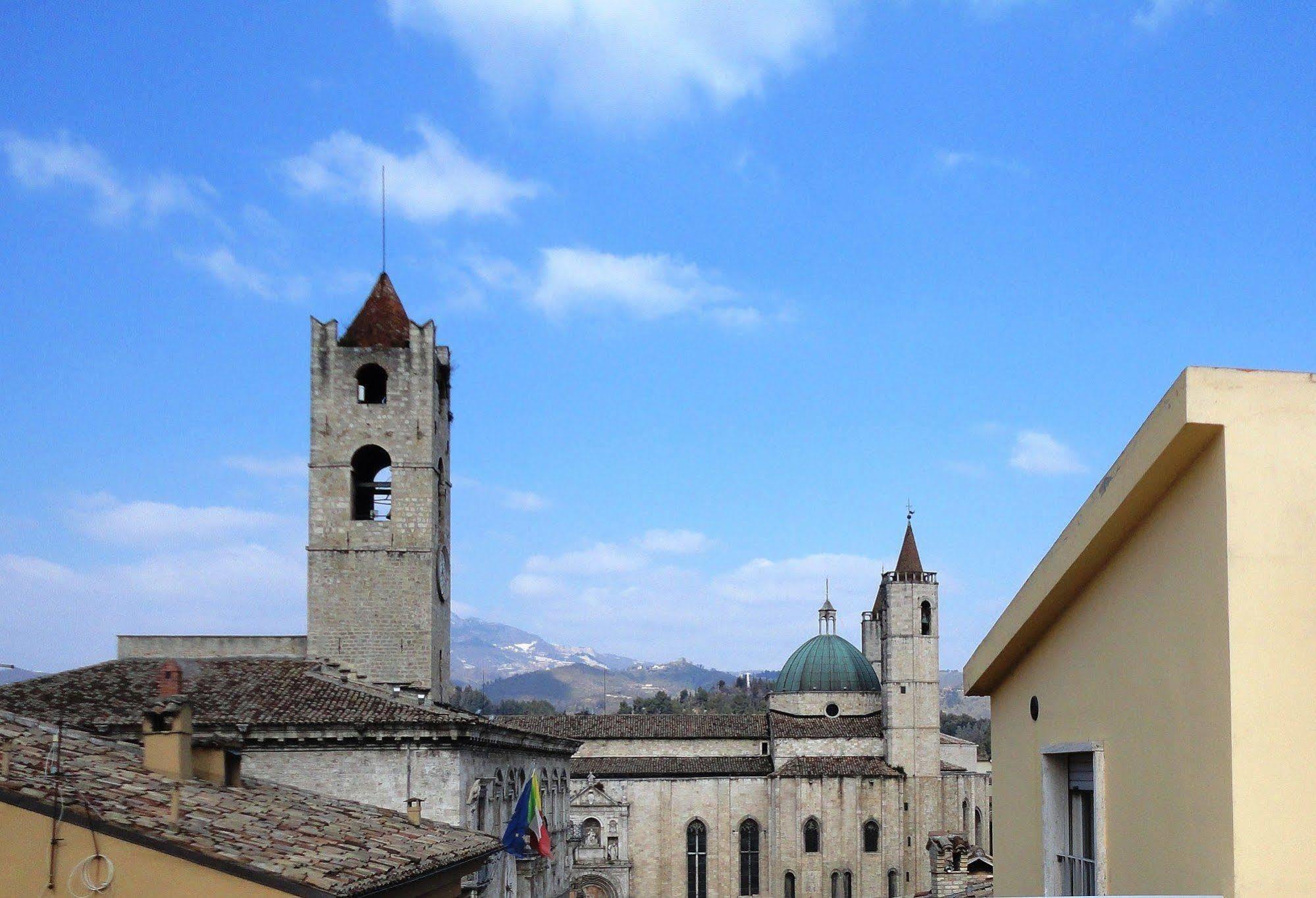 Dietro Piazza Leilighet Ascoli Piceno Eksteriør bilde